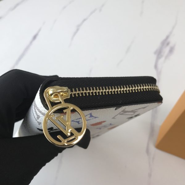 Louis Vuitton Replica Game On Zippy Wallet Black/White M80323 - Image 15