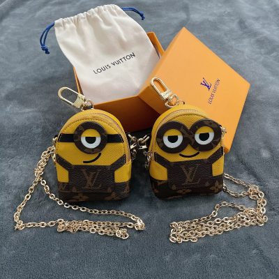 Replica LV Cartoon Charm Chain Wallet - Stylish & Compact