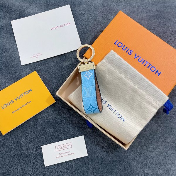 LV Dragonne Bag Charm & Key Holder – Stylish Replica L04 - Image 9
