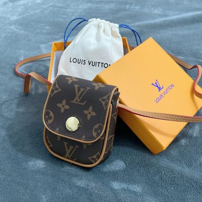 Replica LV Monogram Waist Bag L06 | Classic Design