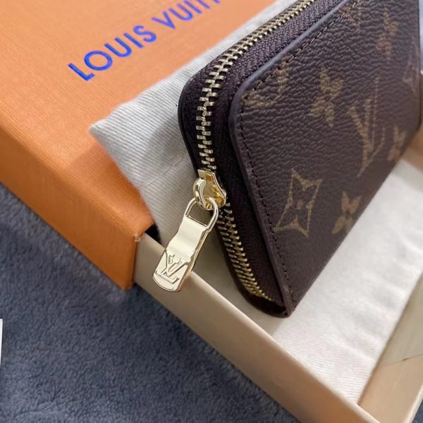 Authentic-Look Louis Vuitton Monogram Coin Wallet L13 - Image 2