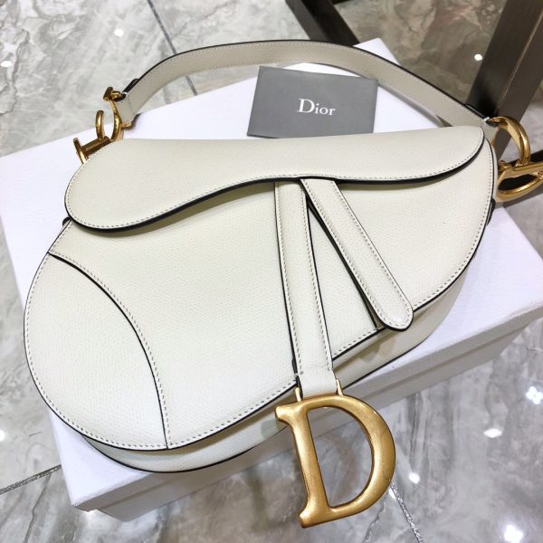 Replica Dior Mini Saddle Bag M0447 – Stylish & Compact Design - Image 10