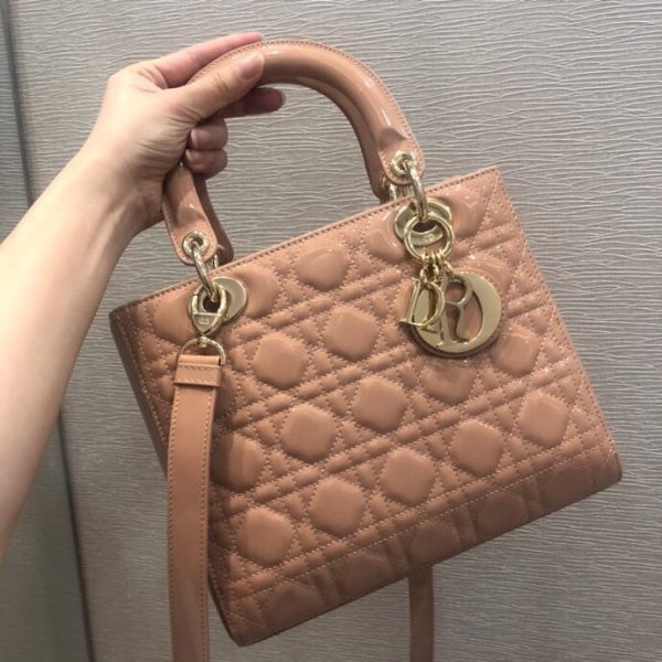 Replica Dior Medium Lady Bag – Timeless Elegance, Luxe Style - Image 11