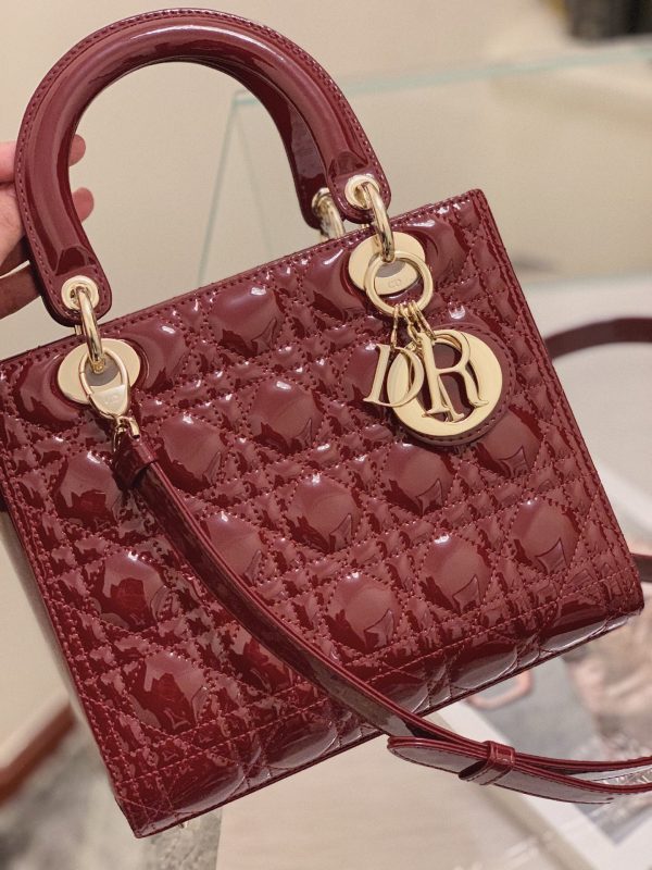 Replica Dior Medium Lady Bag – Timeless Elegance, Luxe Style - Image 13