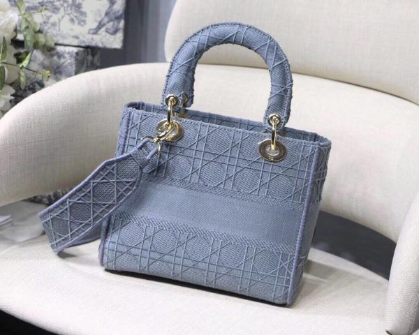 Dior Lady D-Lite Replica M0565 with Embroidered Logo - Image 3