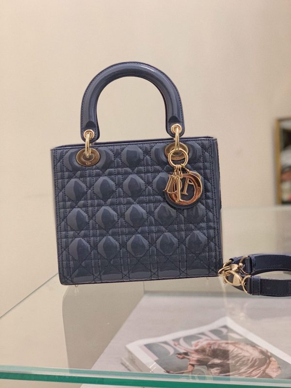 Replica Dior Medium Lady Bag – Timeless Elegance, Luxe Style - Image 8