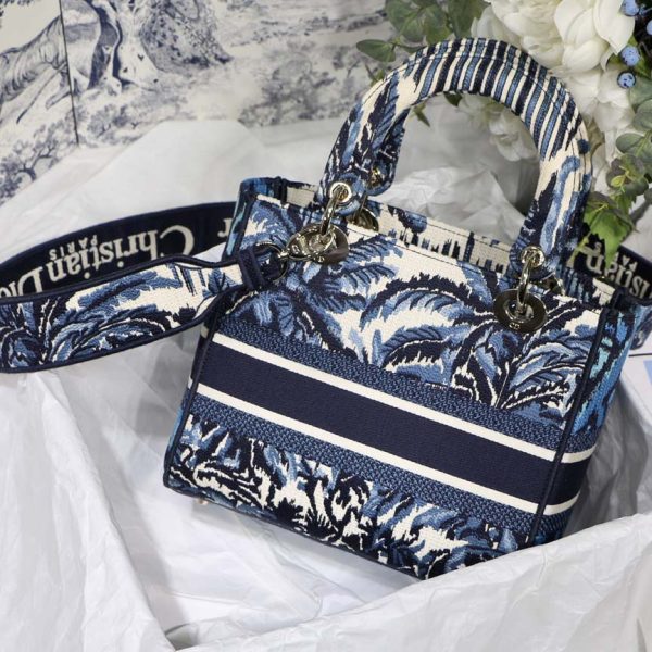 Dior AAA Medium Lady D-Lite Bag with Embroidered Logo - Image 2