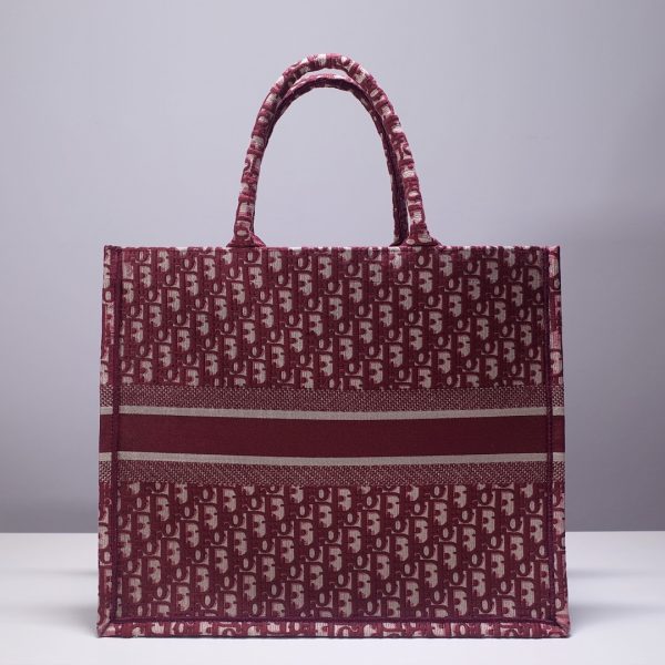 Replica Dior Book Tote Bag M1286 in Classic Design - Image 6