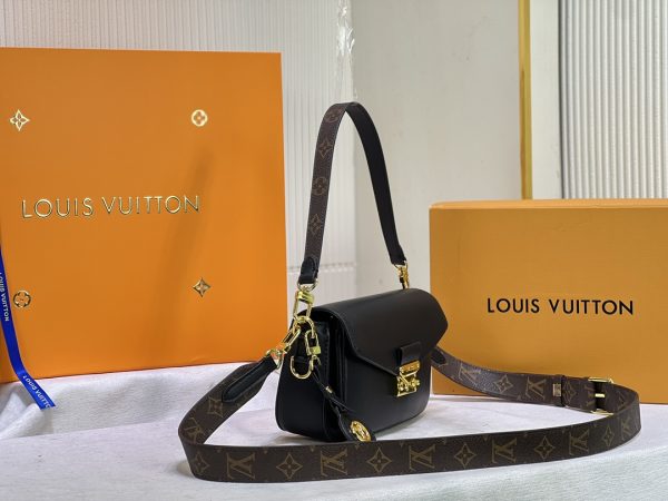 Louis Vuitton Swing Bag Replica – Timeless Luxury Design - Image 3