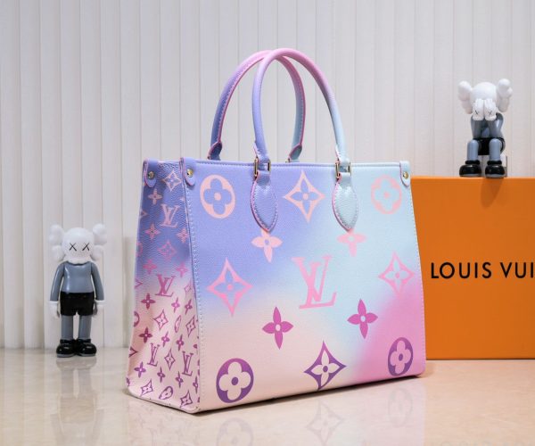 Replica Louis Vuitton Onthego MM/GM Tote Bag - Image 11