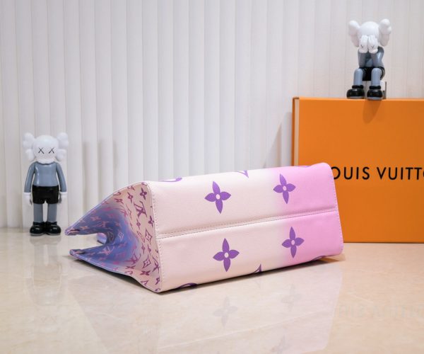 Replica Louis Vuitton Onthego MM/GM Tote Bag - Image 12