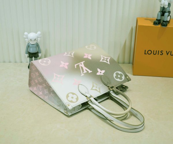 Replica Louis Vuitton Onthego MM/GM Tote Bag - Image 15