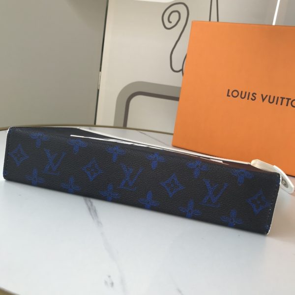 Replica LV Pochette Voyage MM M30423 Handbag - Image 6