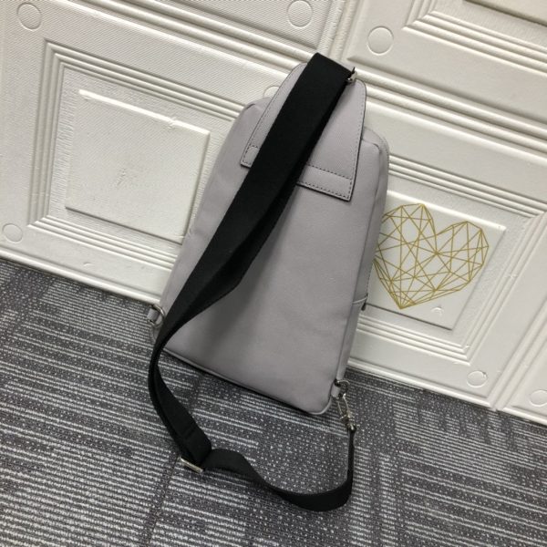 Louis Vuitton Avenue Sling Bag Replica M30443 - Image 18
