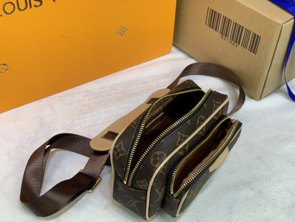Replica LV Taigarama Outdoor Pouch in Brown & Black - Image 6