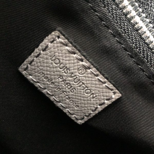 Replica LV New Flap Messenger Bag M30813 - Image 15