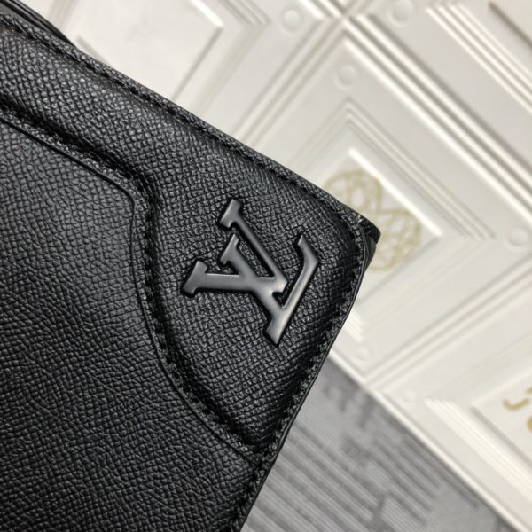 Replica LV New Flap Messenger Bag M30813 - Image 7
