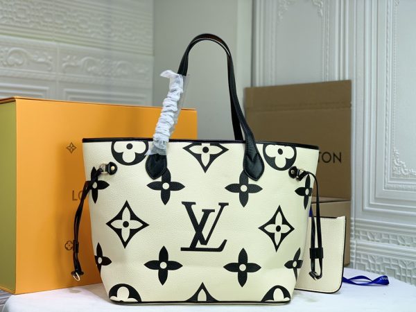Replica LV Neverfull M45679 Tote in White/Black - Image 8