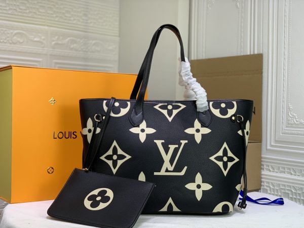 Replica LV Neverfull M45679 Tote in White/Black