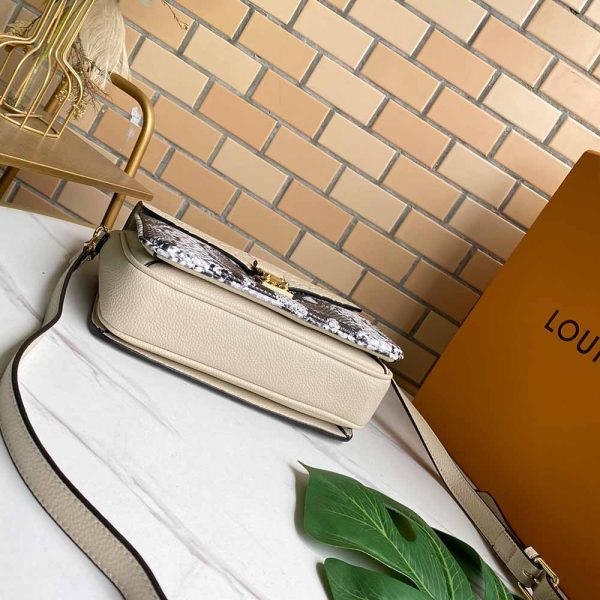 Replica LV Pochette Metis M40780 – Beige, Pink, Black, Navy, Red - Image 6