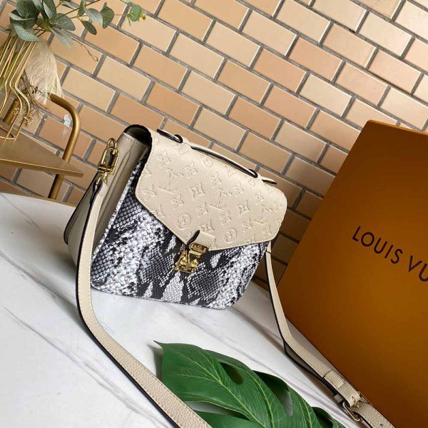 Replica LV Pochette Metis M40780 – Beige, Pink, Black, Navy, Red - Image 3