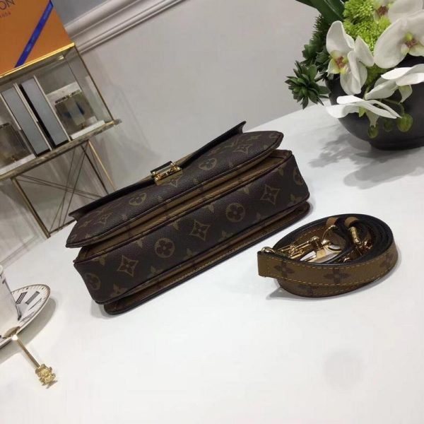 Replica Louis Vuitton Pochette Metis M44875 Crossbody Bag - Image 6