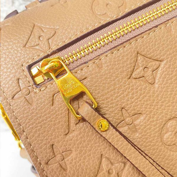 Replica LV Pochette Metis M41487 - 8 Stylish Designs - Image 11