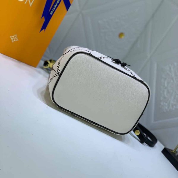 Replica LV Neonoe Bb Bucket Bag M44022 – Stylish & Affordable - Image 15