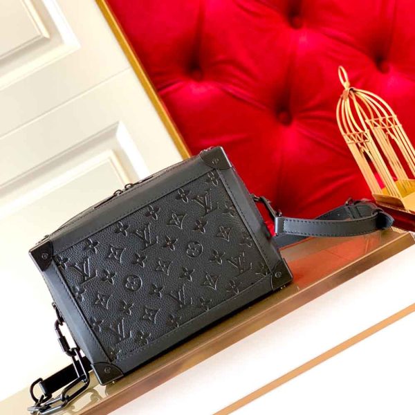 Replica Louis Vuitton M44730 Soft Trunk Bag - Image 16
