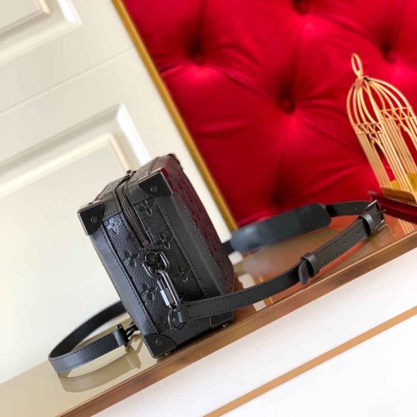 Replica Louis Vuitton M44730 Soft Trunk Bag - Image 17