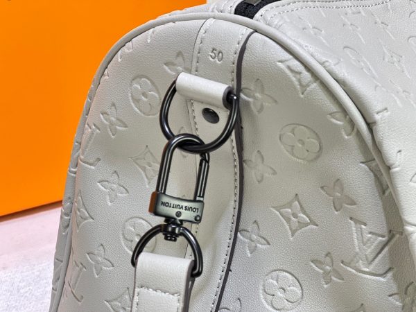 Silver LV Keepall Bandouliere 50 Replica – Stylish Travel Essential - Image 3