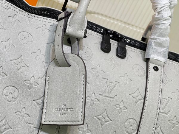 Silver LV Keepall Bandouliere 50 Replica – Stylish Travel Essential - Image 6