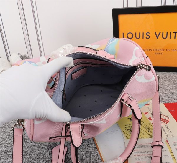 Replica LV Escale Speedy 30 in Pink, Red & Blue - Image 5