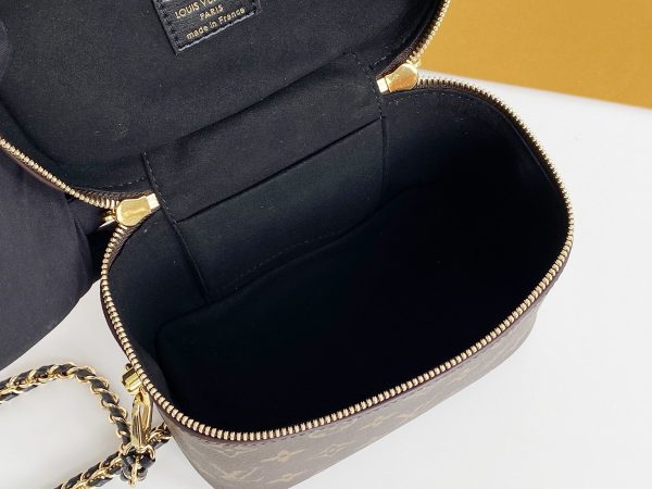 Replica Louis Vuitton Vanity PM M45165 Handbag – Stylish & Chic - Image 8