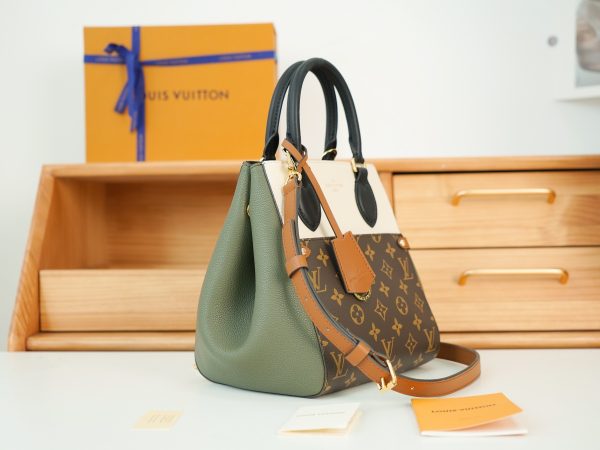 Replica Louis Vuitton Fold Tote PM M45388 Handbag - Image 3