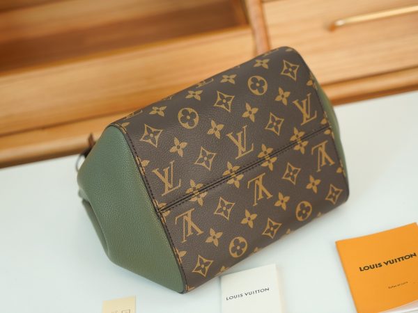 Replica Louis Vuitton Fold Tote PM M45388 Handbag - Image 4