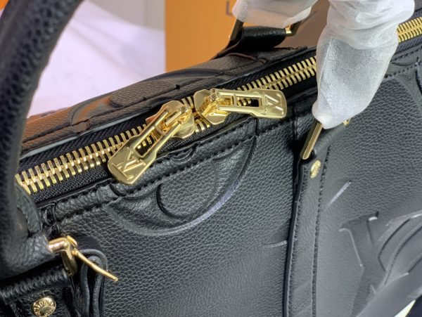 LV Empreinte Leather Keepall 45 Replica – Stylish Travel Bag - Image 3