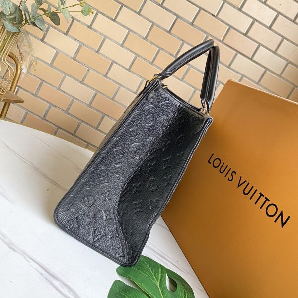 Replica LV Onthego MM Tote Bag in 6 Stylish Designs - Image 18