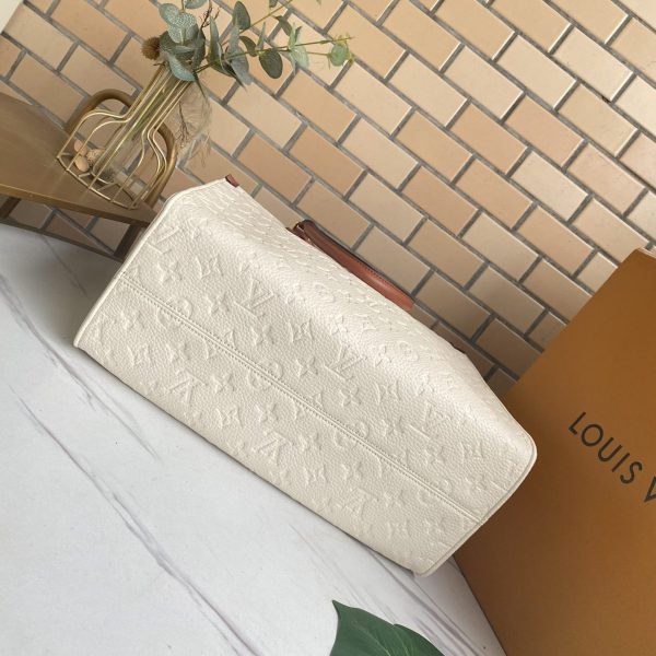 Replica LV Onthego MM Tote Bag in 6 Stylish Designs - Image 23