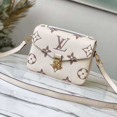 Replica LV Pochette Metis in Cream - AAA Quality