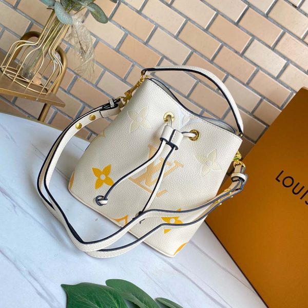 Louis Vuitton Neonoe Bb Replica Bag – Blue, Beige, Pink - Image 6