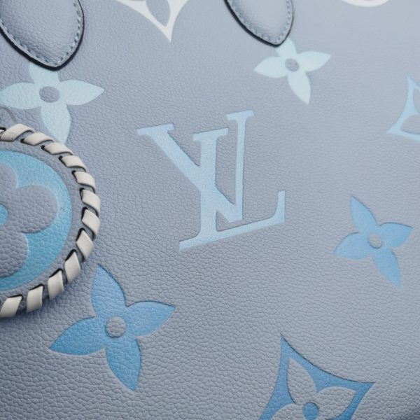 Replica LV By The Pool Onthego MM Blue Beige Pink Bag - Image 7