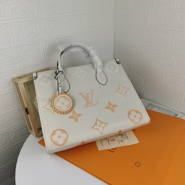 Replica LV By The Pool Onthego MM Blue Beige Pink Bag - Image 12