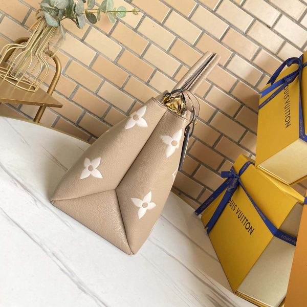 Replica LV Grand Palais Tote Bag - Luxe Style, Affordable Elegance - Image 18