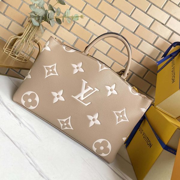 Replica LV Grand Palais Tote Bag - Luxe Style, Affordable Elegance - Image 19