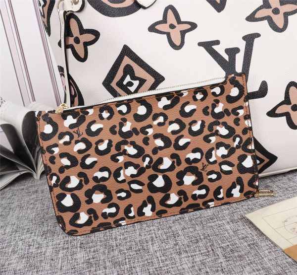 Louis Vuitton Replica Neverfull MM Tote - Black/White M45818 - Image 10