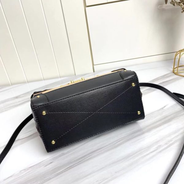 Replica Louis Vuitton Trianon PM Monogram Handbag - Image 3