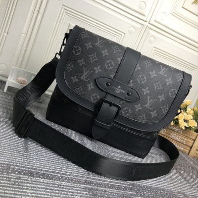 Replica LV Saumur M45911 Messenger – Timeless Style