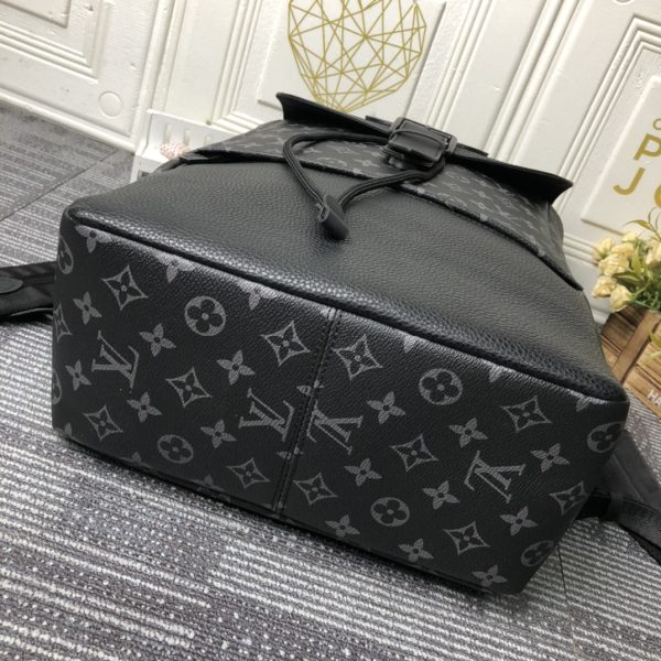 LV Replica Saumur Backpack M45913 - Classic Style, Timeless Design - Image 4