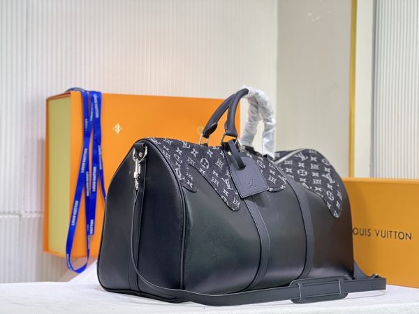Replica LV Keepall Bandouliere 50 M45975 Black Travel Bag - Image 2